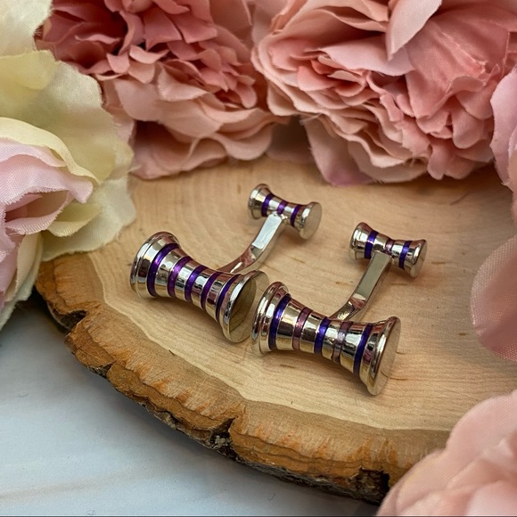 Elegant Double Barrel Two Tone Purple and Silver Cufflinks - Picture 7 of 16